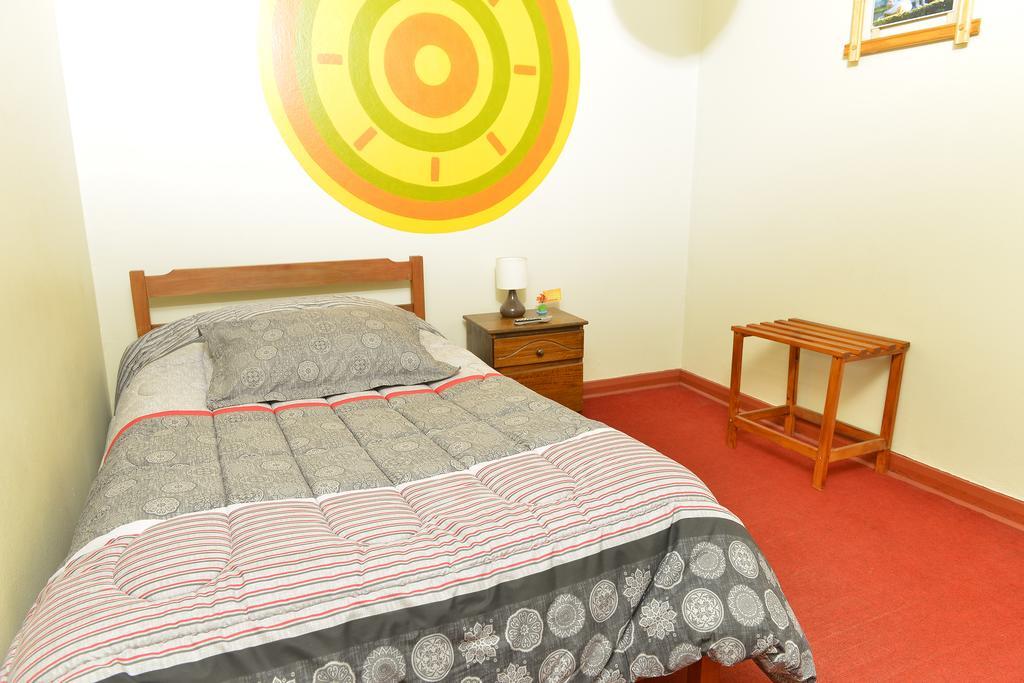 Hostal Ojo De Pez La Serena Ruang foto